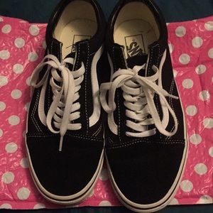 Vans old skool skater shoes